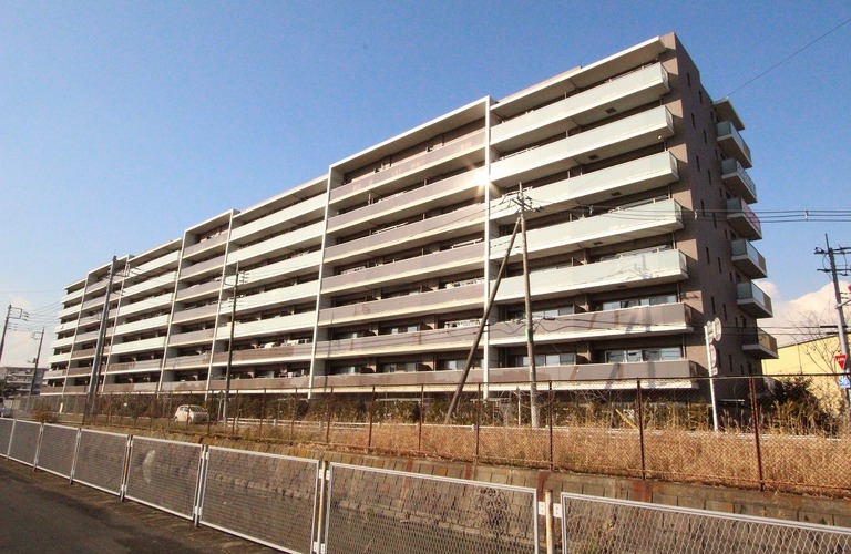 グランメディオ新三郷の売却・無料査定｜地域密着のクルーハウジング