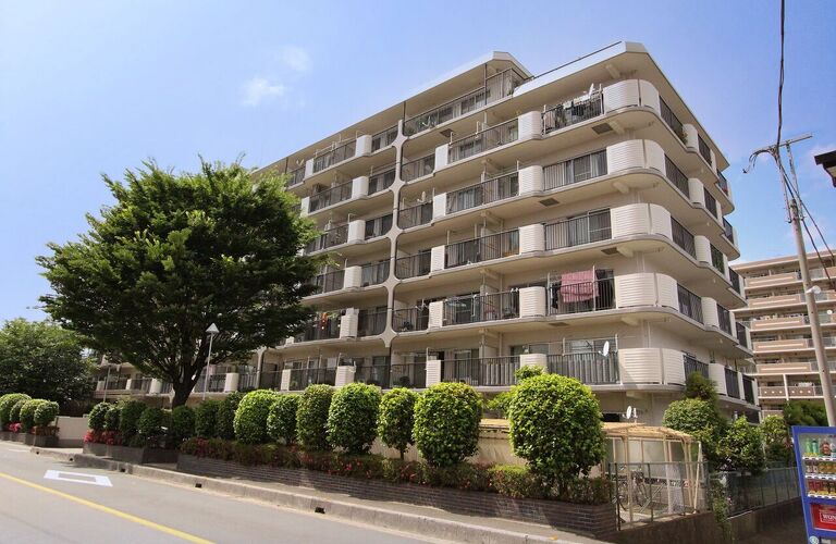 日商岩井三郷マンションの売却・無料査定｜地域密着のクルーハウジングへ